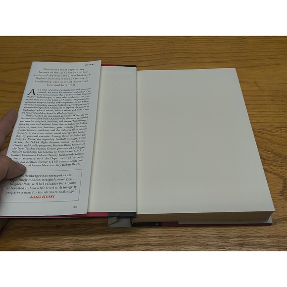 Making‎ a Difference: Stories of Vision and Courage from America's Leaders - Picture 3 of 9